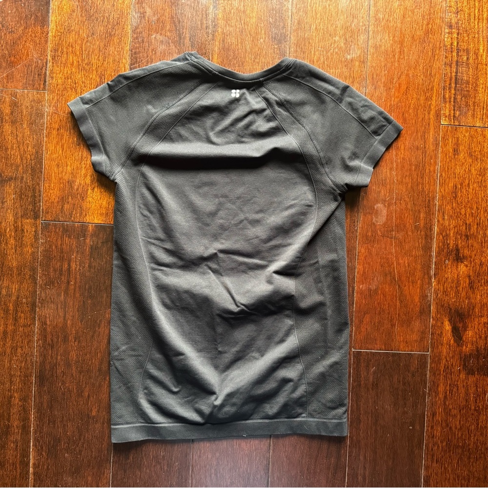 Sweaty Betty / Athletic Shirt / Small